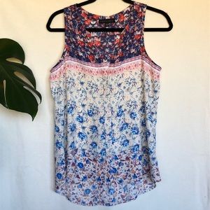 Sanctuary - Sleeveless multi pattern top with v neck, high low hem. Size small